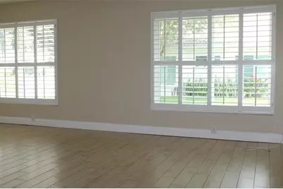 9045 40th Street N, Pinellas Park, FL 33782 - Photo 14
