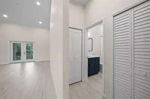 3890 34th Ave S, Saint Petersburg, FL 33711 - Photo 20