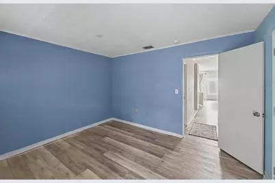 8555 112th Street N #204, Seminole, FL 33772 - Photo 18