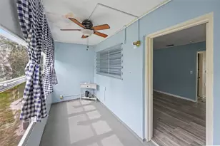 8555 112th St N, Seminole, FL 33772 - Photo 22