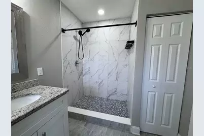 908 Silver Ridge Way, Valrico, FL 33594 - Photo 12