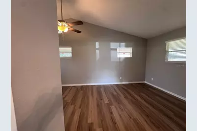 908 Silver Ridge Way, Valrico, FL 33594 - Photo 8