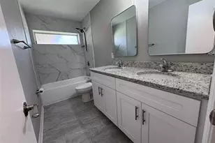 908 Silver Ridge Way, Valrico, FL 33594 - Photo 16
