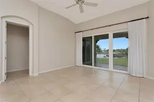 1353 Emerald Dunes Dr, Sun City Center, FL 33573 - Photo 18