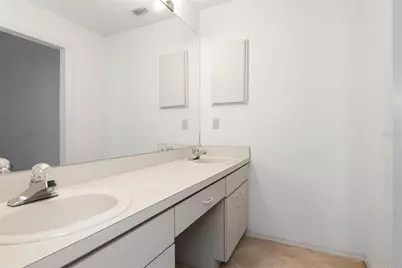 10913 Fenway Glen Court, Riverview, FL 33578 - Photo 12