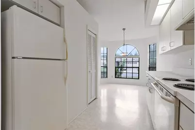10913 Fenway Glen Court, Riverview, FL 33578 - Photo 10