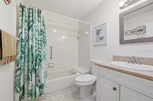 2005 Heathfield Cir, Sun City Center, FL 33573 - Photo 28