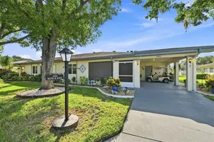 2005 Heathfield Cir, Sun City Center, FL 33573 - Photo 1