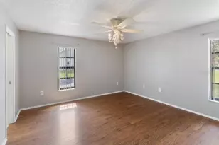 9224 Keyes Pl, New Port Richey, FL 34655 - Photo 10