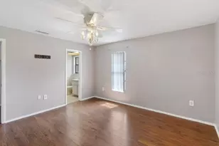 9224 Keyes Pl, New Port Richey, FL 34655 - Photo 12