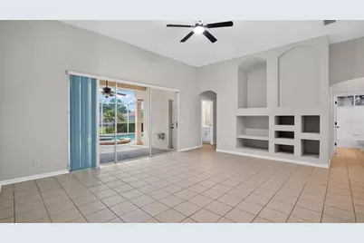 11610 Jordans Landing Court, Riverview, FL 33569 - Photo 2