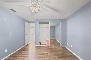9403 Afton Ct, Tampa, FL 33615 - Photo 14