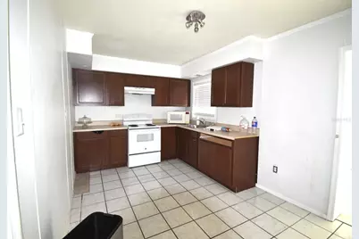 204 Shore Drive W, Oldsmar, FL 34677 - Photo 4