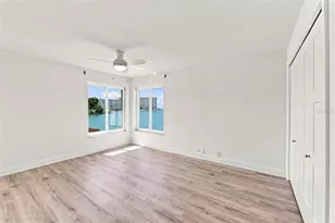 5921 Seabird Dr S, Gulfport, FL 33707 - Photo 68