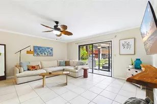 2122 Tarpon Landings Dr, Tarpon Springs, FL 34688 - Photo 4