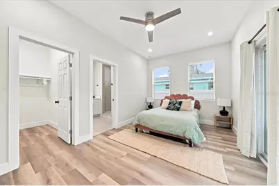 4390 44th Street N, Saint Petersburg, FL 33714 - Photo 6