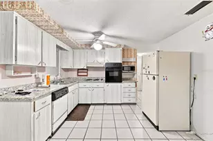 4126 Wiggins Dr, New Port Richey, FL 34652 - Photo 10