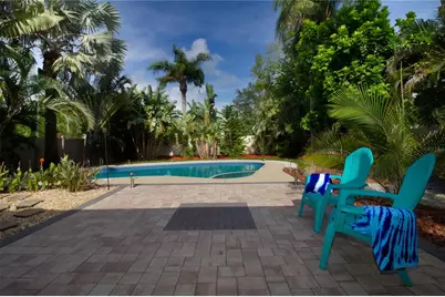 1613 St Catherine Drive E, Dunedin, FL 34698 - Photo 22