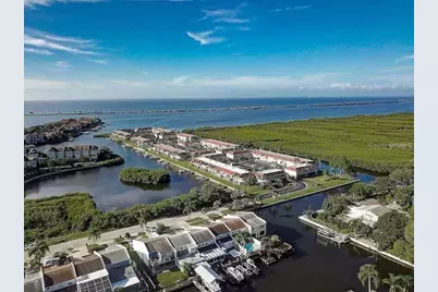 8801 Bay Pointe Drive #A202, Tampa, FL 33615 - Photo 2