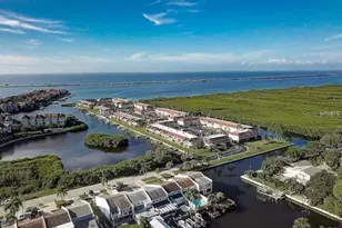 8801 Bay Pointe Dr, Tampa, FL 33615 - Photo 2