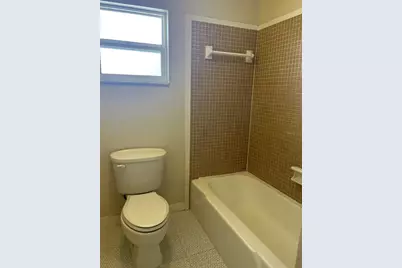 8801 Bay Pointe Drive #A202, Tampa, FL 33615 - Photo 14