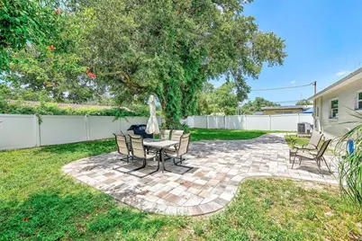 10664 Starkey Road, Seminole, FL 33777 - Photo 22