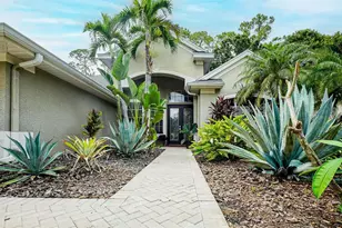 9814 Gretna Grn Dr, Tampa, FL 33626 - Photo 4