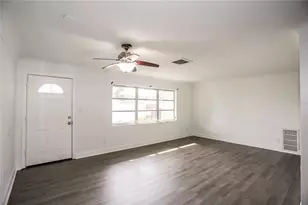 10011 110th St, Seminole, FL 33772 - Photo 6