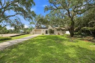 400 Fairbanks Rd, Spring Hill, FL 34608 - Photo 2