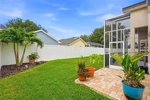 1258 Paradise Lake Dr, Tarpon Springs, FL 34689 - Photo 36