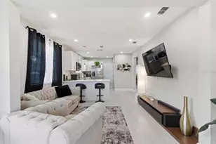2717 W Cherry St, Tampa, FL 33607 - Photo 2