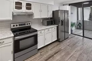 1111 N Bayshore Blvd, Clearwater, FL 33759 - Photo 6