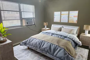 487 1st St S, Saint Petersburg, FL 33701 - Photo 10