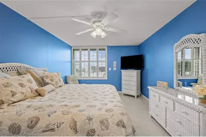 9525 Blind Pass Road #206, Saint Petersburg, FL 33706 - Photo 20