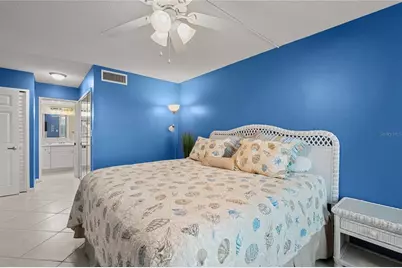 9525 Blind Pass Road #206, Saint Petersburg, FL 33706 - Photo 22