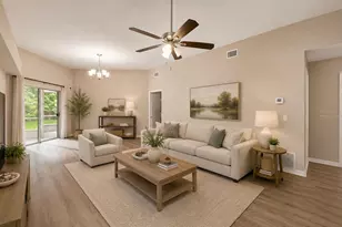 28427 Sunvale Pl, Wesley Chapel, FL 33543 - Photo 4