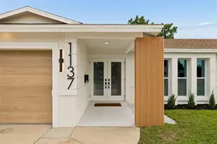 1137 54th Ave S, Saint Petersburg, FL 33705 - Photo 2