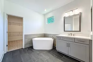 4732 W Wallcraft Ave, Tampa, FL 33611 - Photo 64