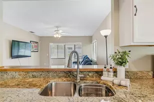 1109 Somerset Cir S, Dunedin, FL 34698 - Photo 6