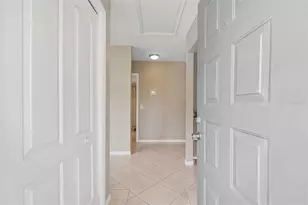 1109 Somerset Cir S, Dunedin, FL 34698 - Photo 2