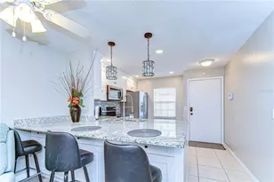 13870 Oakwood Ln, Seminole, FL 33776 - Photo 2