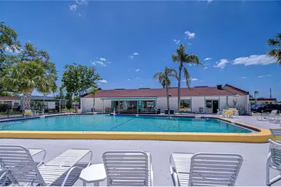 13870 Oakwood Lane #13870, Seminole, FL 33776 - Photo 16