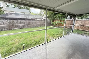9673 Fox Hearst Rd, Tampa, FL 33647 - Photo 8