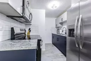 5817 E 30th Ave, Tampa, FL 33619 - Photo 8