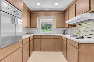 1148 Pearl View Dr, Altamonte Springs, FL 32714 - Photo 12