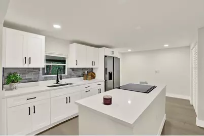 5801 Myrtle Lane, Tampa, FL 33625 - Photo 12