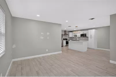 1610 N Lois Avenue, Tampa, FL 33607 - Photo 8