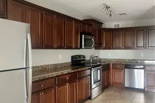 4728 Beach Dr SE, Saint Petersburg, FL 33705 - Photo 6