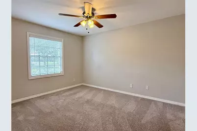 4728 Beach Drive SE #B, Saint Petersburg, FL 33705 - Photo 10