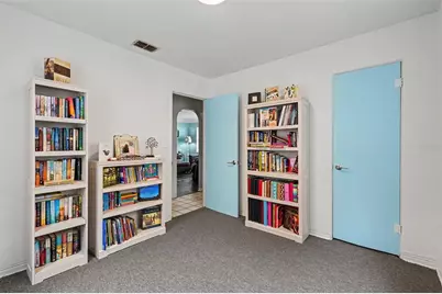 2311 35th Street S, Saint Petersburg, FL 33711 - Photo 14